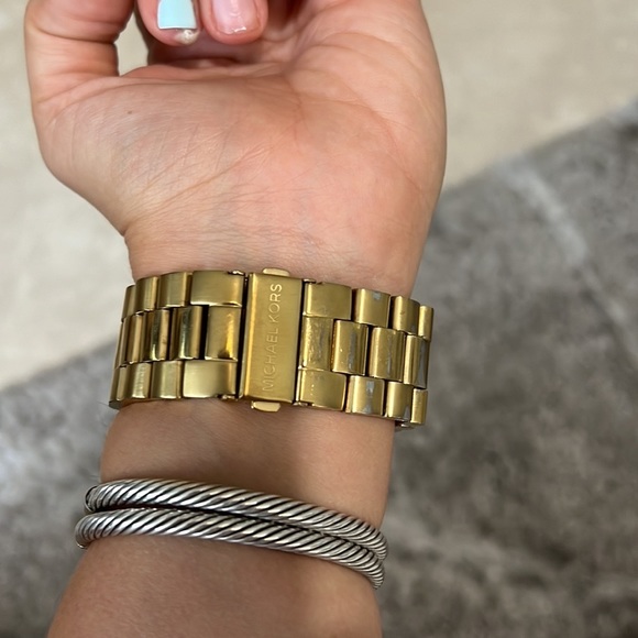 Michael Kors Gold Watch - Picture 6 of 6